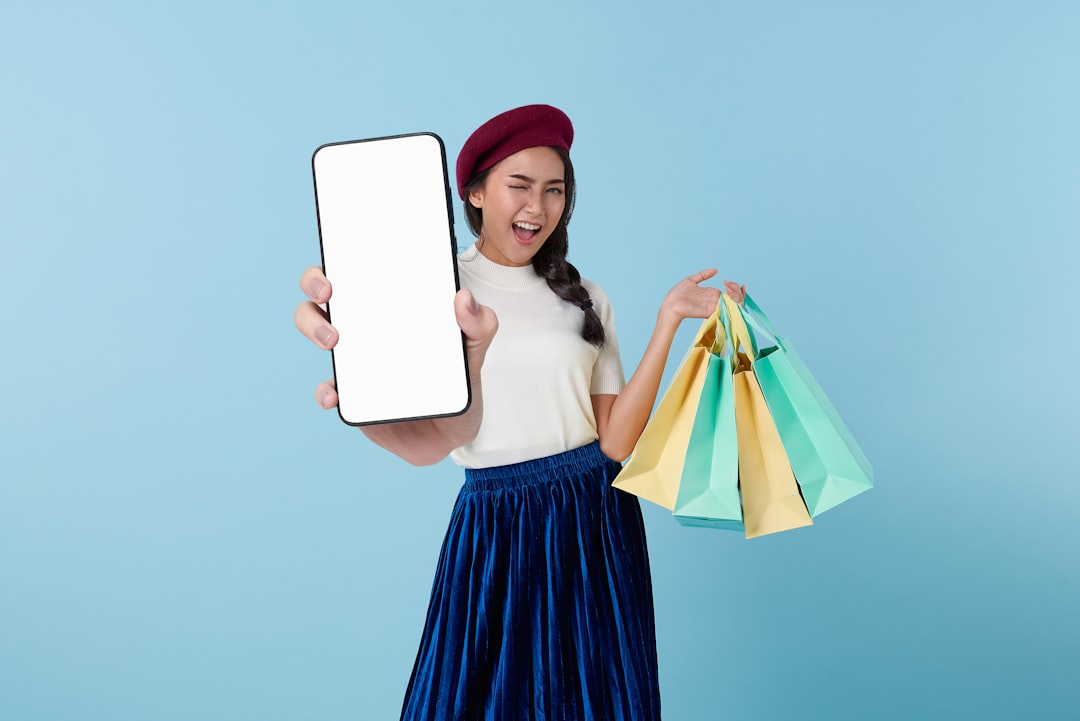 How to Sell Products Directly From Your Instagram Bio